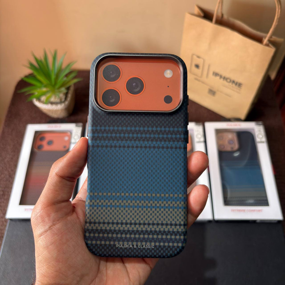 PULOKA Carbon Case